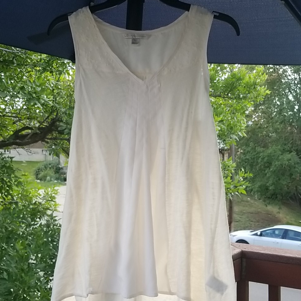 EUC LC Lauren Conrad Sleeveless  Top